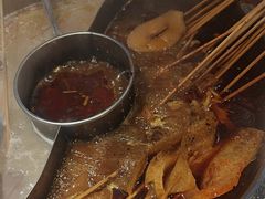 -佰人王串串香火锅(洋珠巷店)