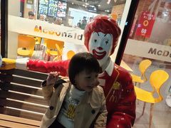 -麦当劳(政通路店)