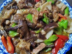 -品北铁锅炖  东北特色菜(北极大街店)