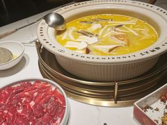 -领鲜天下·焗海鲜·花胶鸡(天目里店)