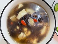 -爱月宝月嫂·育儿嫂(哈尔滨总店)