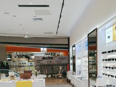 -J-Optical佳视明眼镜·蔡司视觉(青岛金茂览秀城店)