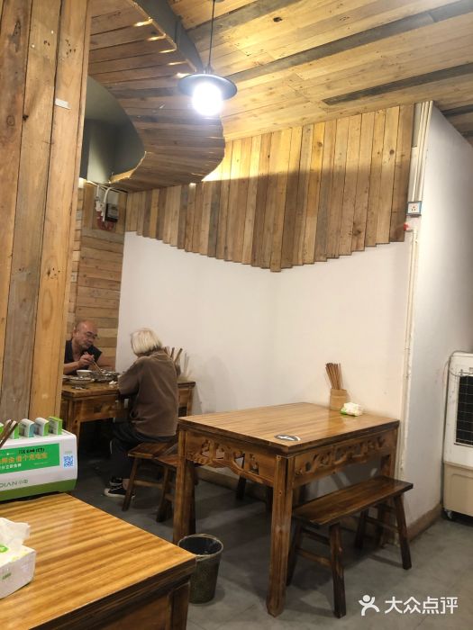 牛大牛跷脚牛肉(光华苑店)大堂图片
