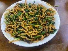 农家红炒长鱼炒面-三百碗宝应长鱼面(板仓街店)