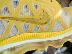 -京伟修鞋洗鞋奢侈品皮具护理店