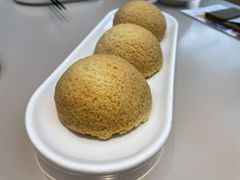 酥皮山楂叉烧包-蔡澜点心(三里屯T+MALL店)