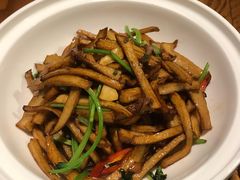 -阿罗新疆菜(人民广场店)