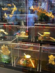 -六福珠寶(苏州人民商场店)