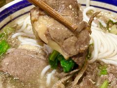 -云阿蛮云南生烫牛肉米线(奉贤路店)