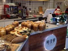 -研麦家面包(亚泰华府店)