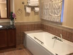 -美林湖温泉别墅度假村