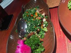 大理风味葱椒鸡-花马天堂云南餐厅 Lost Heaven(外滩店)