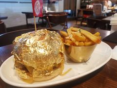 黄金汉堡Gold&nbsp;burger-Bistro 63 创意融合料理(广粤天地店)