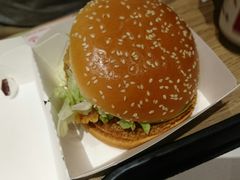 -肯德基(东安路站店)