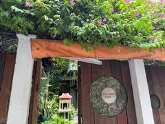 -Cục Gạch Quán