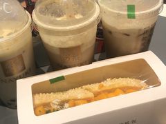 -奈雪的茶(亨特国际广场店)