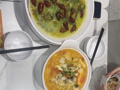 -鱼你在一起(浦东新陆家嘴滨江中心店)