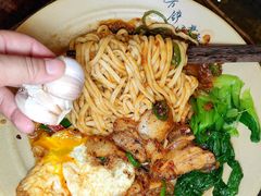 -方铲铲·成都板凳面(滨江银泰店)