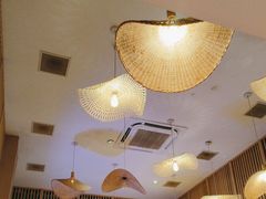-何师傅美蛙鱼头(汉街店)