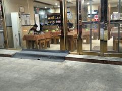 门面-湘渝人家·川湘菜(十里河店)