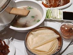 -梅利汴京烤鸭•开封豫菜地标店(东大街店)