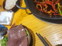 -乐闹闹重庆火鍋(民治店)