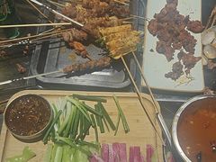 -马路牙子烧烤音乐酒馆(望京店)