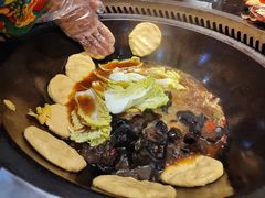 -袁小二大东北铁锅炖(吉祥村总部)