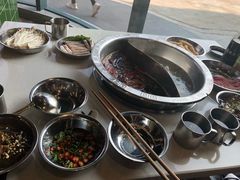 -憨铁匠老火锅(龙岗万科里店)