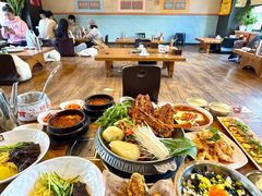 -喇喇排骨火锅·传统韩式脊骨汤(望京西园总店)
