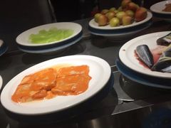 -钱小主·自助回旋烤肉火锅餐厅(东方新天地店)
