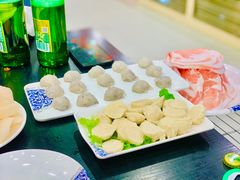 -楼外楼大刀肉传统火锅(西安大路店)