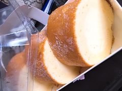 -红宝石·鲜奶小方·海派西点房(南丹店)