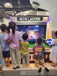 -MINI MARS KIDS CLUB亲子家庭中心(长宁天山店)