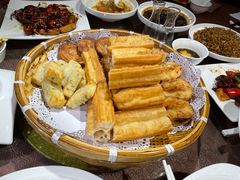 -东方明珠老上海8号餐厅