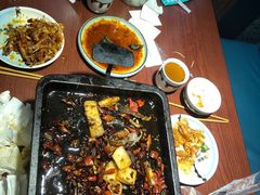 -川人百味·水煮活鱼(赛罕万达店)