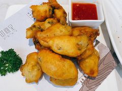 脆皮炸生蚝配泰国鸡酱-时间里·新派粤菜(远洋店)