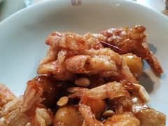 梨球果仁虾-小吊梨汤·北京菜(香山店)