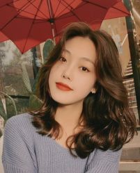 -变画·发型STUDIO