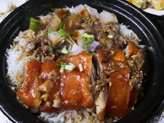 牛肉拼烧鹅-煲煲香快餐(南京路店)