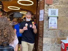 -Gelateria Dondoli