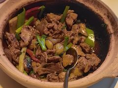 -八府香鸭·啫啫煲(华山路店)