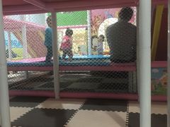 -爱萌盟婴童成长中心(泛悦店)