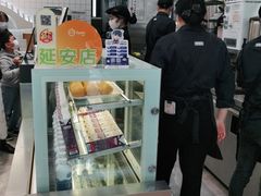-CoCo都可(湖滨银泰店B区店)