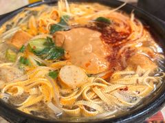 -砂锅米线