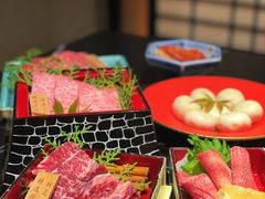 -山川小町·极番烧肉(新地假日广场店)