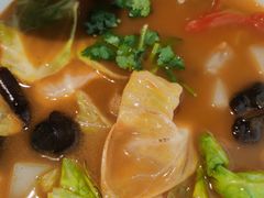特色羊肉粉汤-巴扎美食·新疆菜·西域歌舞表演餐厅(新疆大厦店)