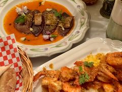 里斯本蒜香虾配香烤面包片-秘密花园(法华镇路店)