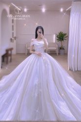 点击看大图 -洋洋婚纱品牌集合店