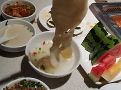 -海底捞火锅鲜切牛肉主题店(长寿路店)